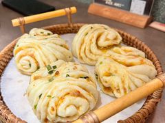 -锅飘飘·东北铁锅炖(雨花客厅店)