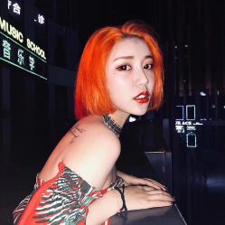 -GIRL STYLE 烫发·染发沙龙