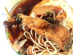 特色酥鱼面-春雪面馆(转塘店)