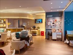 -燕庭·纯燕窝·甜品下午茶(南京西路店)