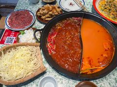 -鸿姐老火锅(花园路店)