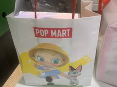 -泡泡玛特POPMART(蓝色港湾店)