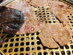 唯成秘制牛肉-唯成•韩国炭火烤肉 유성고기