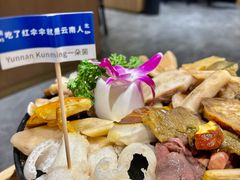 -菌之家·专业纯野生菌火锅·特色炒菌