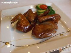 吊烧乳鸽-海逸海鲜酒家(古北店)