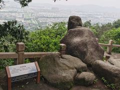 -灵岩山风景区