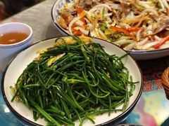 沙葱炒蛋-一个勺子新疆锡伯主题私房菜(红墙巷49号院店)