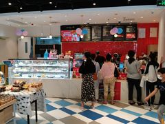 -85度C(生甜甜圈研究工坊·上海局门店)