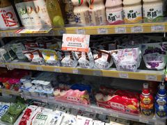 -阳光小玛特便利店(华府天地购物中心店)