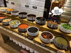 自助调料区-欢乐牧场海鲜烤肉自助(牡丹园店)