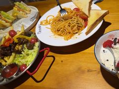 -Thanks美式餐厅(汉堡咖啡店)