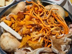 -罗记又添缘竹荪山药鸡·野生菌火锅(西园南路店)