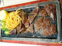-必胜客(八一店)