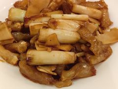 -闫府私房菜(恒隆店)