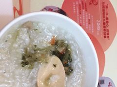 -肯德基(虹桥高铁店)