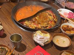 -萍姐火锅·公路夜市(武汉首店)