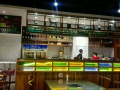 -胡须佬鸡煲四季火锅店(石厦西村直营店)