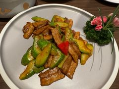 -上海佘山世茂艾美酒店
