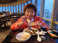 -怡豪大饭店·银顶旋转餐厅