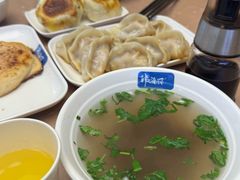 -韩海丽特色美食(秀州路店)