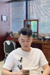-尼特斯男士发型馆
