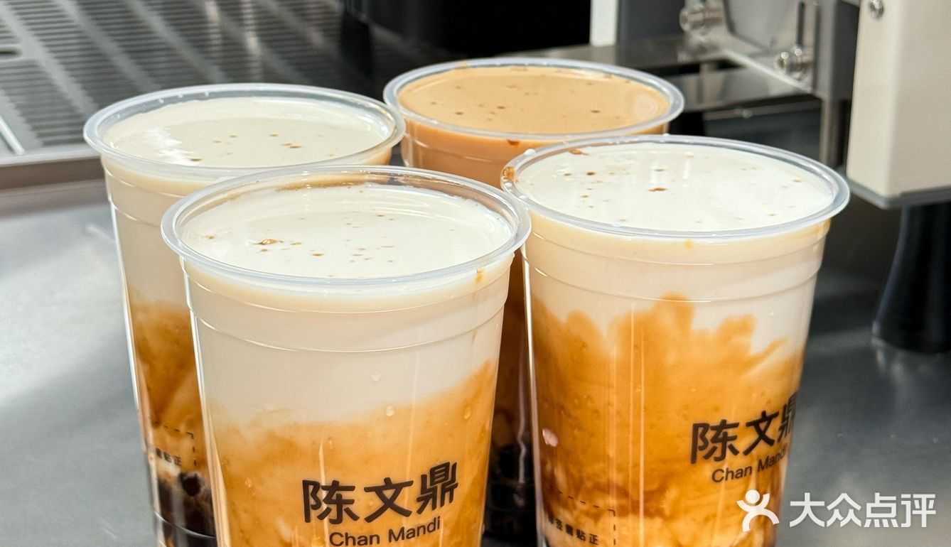 是谁在家偷偷喝不要钱的陈文鼎