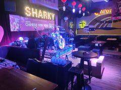 -鲨鱼美式餐厅酒吧Sharky
