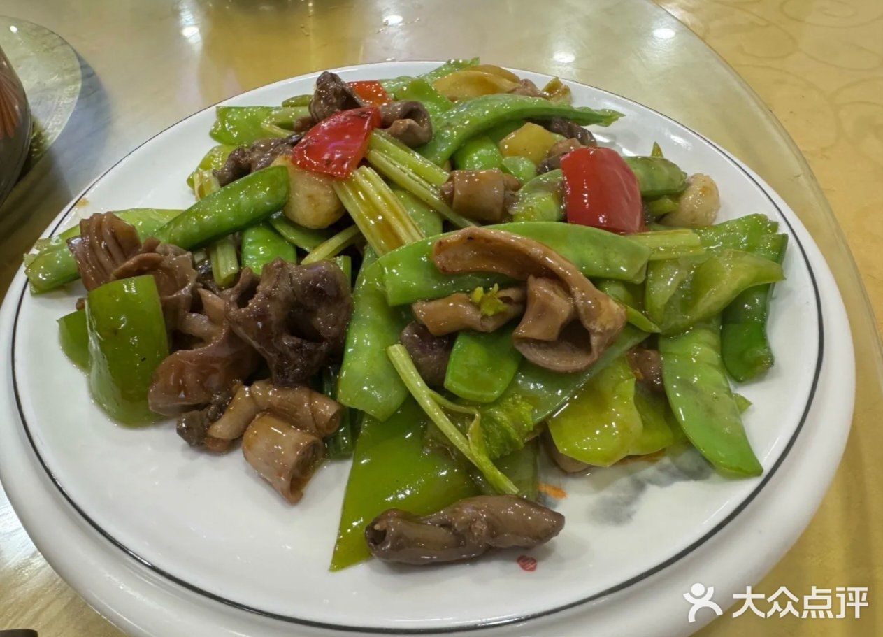 梅州宝藏鱼生馆,一口鲜掉眉毛!