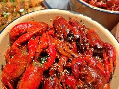 -侠舍·江湖小龙虾大排档(沌口总店)