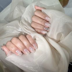 -雅洁美甲美睫