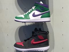 -Air Jordan(世贸天阶店)