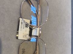 -博士眼镜(南昌八一大桥店)