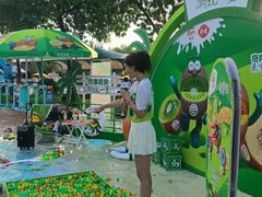 -欢乐水魔方水世界