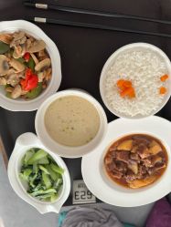 -莲芯花月子会所