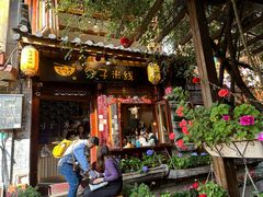 -勺子米线·云南传统小吃市集(四方街店)