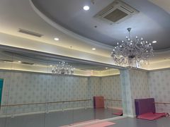 -Isee灰姑娘(龙湖狮山天街店)