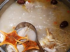 -千岛蚝高压锅生蚝·人参火锅(白云万达店)