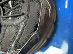 -京伟修鞋洗鞋奢侈品皮具护理店