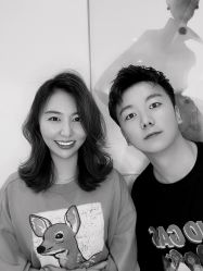 -BULB STUDIO 巴柏明星发型工作室