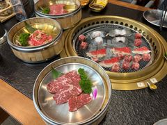 -何发发和牛烧肉·鳗鱼榴莲放题自助(乐峰广场店)