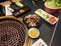 -極屋鮨牛 · 烧肉酒场(时代C馆店)