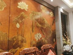 -梅花香里大酒店(郁金香路店)