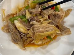 -汗腾格里·风味餐厅(新疆驻京办店)