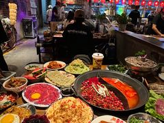 -萍姐火锅·公路夜市(武汉首店)