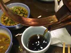 -东口码头·烧鸽子·鱼头泡饼·地方菜(金鹰悦城店)