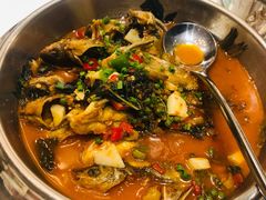 鲜紫苏煮黄骨鱼-T館·花园艺术餐厅