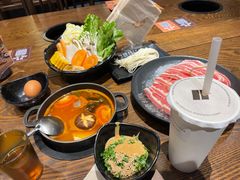 -呷哺呷哺 小火锅 (浦东新欧尚超市店)