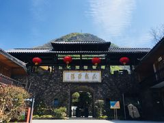 -藏龙百瀑风景区