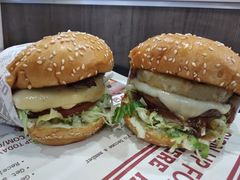 -The Habit Burger Grill 哈比特汉堡(复兴soho店)