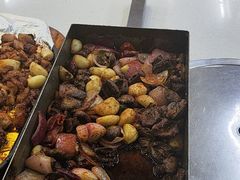 -老东镇啤酒屋海鲜加工·蒸汽海鲜·海鲜烧烤(台东店)